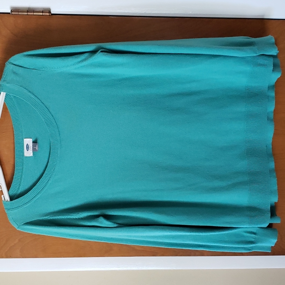 Old Navy light weight mint green sweater